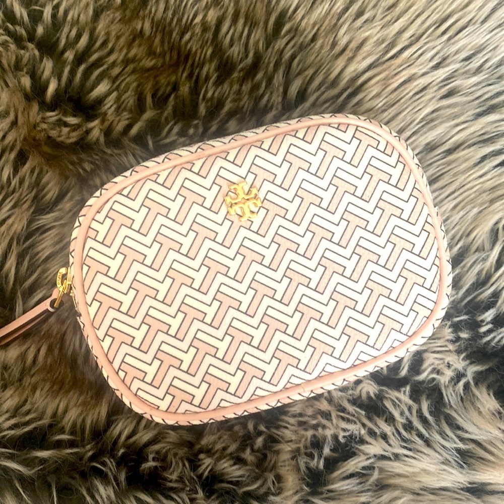 Tory Burch makeup bag NWOT